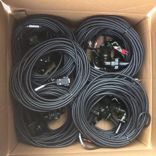 OMRON XW2ZRO500C475 Device