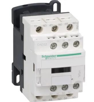 Schneider Electric CAD32LE7 Relay