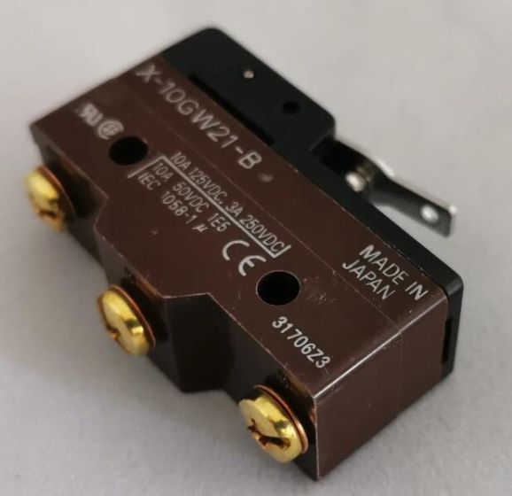 OMRON X10GW21B Switch