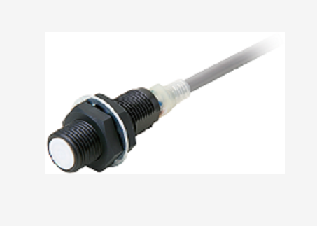 OMRON E2EQX3B4IL32M Sensor