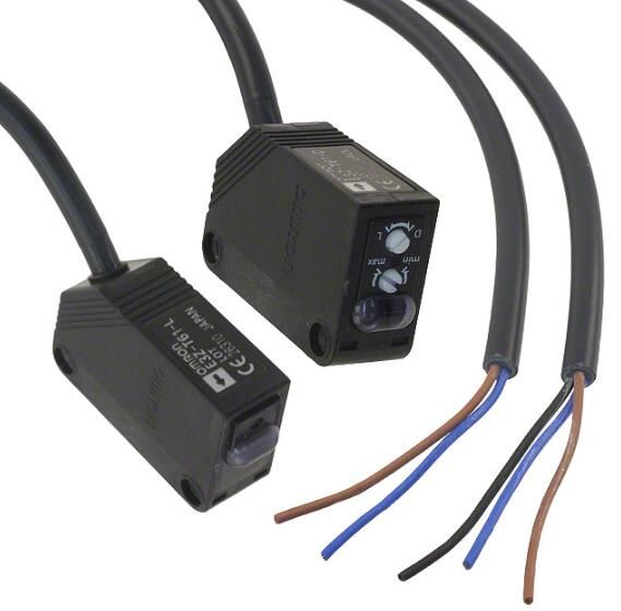 OMRON E3ZT615M Cable