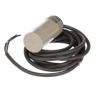 OMRON E2KC25MF2 Sensor
