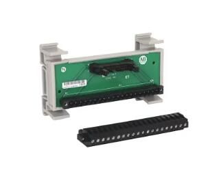 Allen Bradley 1492-RIFM20F-F120-2 Device