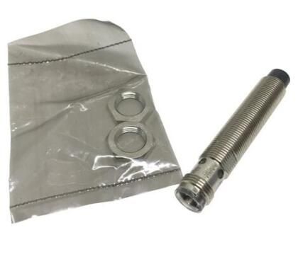 OMRON E2AS08LS02WPB22M Sensor