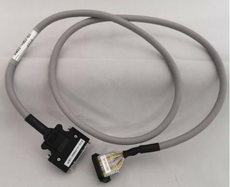 OMRON XW2Z100JB5 Cable