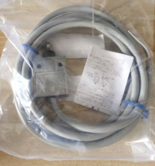 OMRON D4C3333 Switch