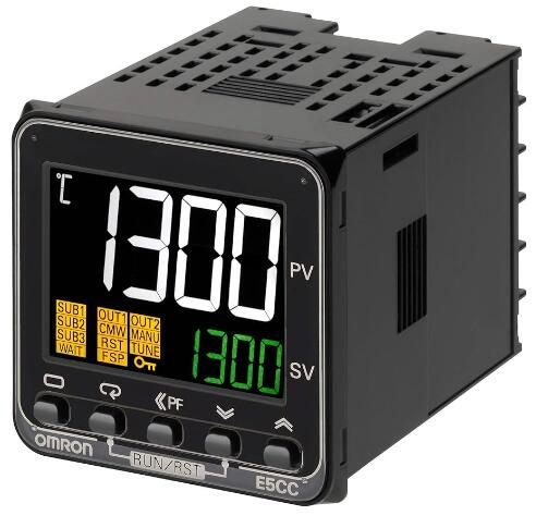 OMRON E5CCQX3D5M000 Controller