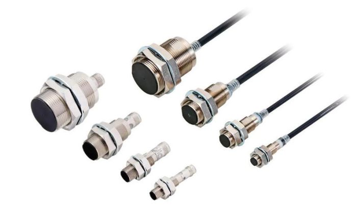 OMRON E2E-X6C212-R 2M Device