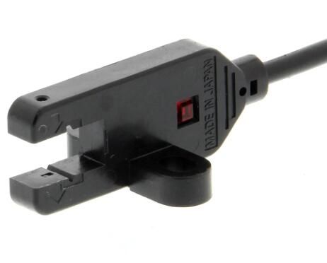 OMRON EESX872P Device