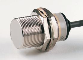 Omron E2E-X5Y1-M1 Sensor
