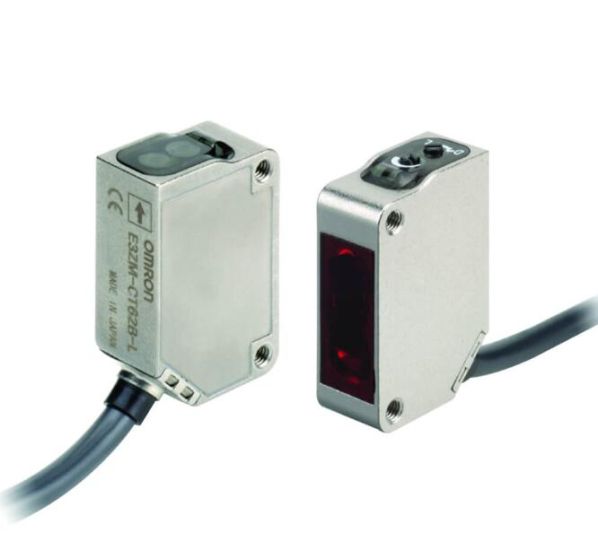 OMRON E3ZMCT812M Sensor
