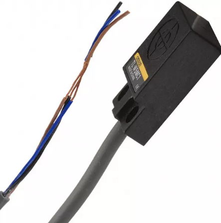 Omron TL-W5MC1 Sensor