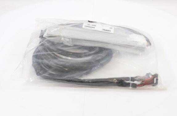 OMRON XW2ZR300CSIME Device