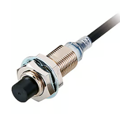 OMRON E2E-X10MB1D18 5M Device