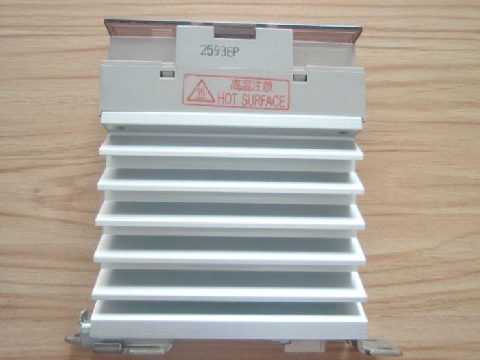 Omron G3PB-215B-VD DC12-24 Relay