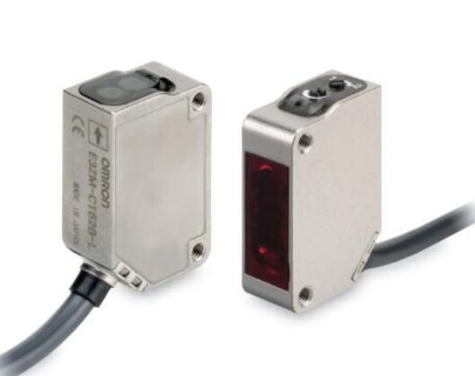 OMRON E3ZMCR66 Sensor