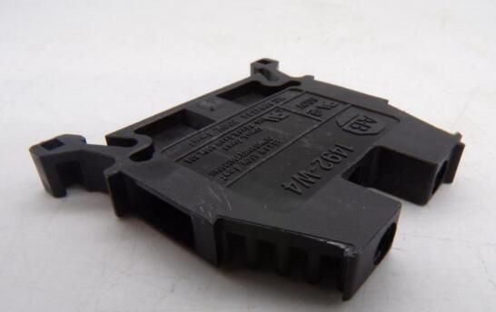 Allen Bradley 1492-W4-BL Device