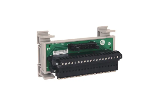 Allen-Bradley 1492-RIFM20FH-2 Module