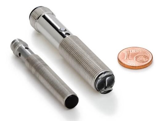OMRON E3H2T4B4MM1 Sensor