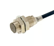 OMRON E2E-X5C218 5M Device