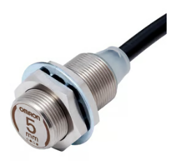 OMRON E2EW-X5C318 2M Device