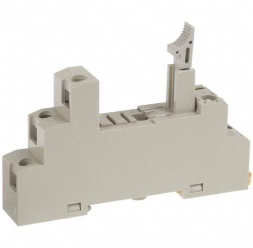 OMRON P2RF05E Relay