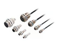 OMRON E2E-X16MB3D18-R 2M Device