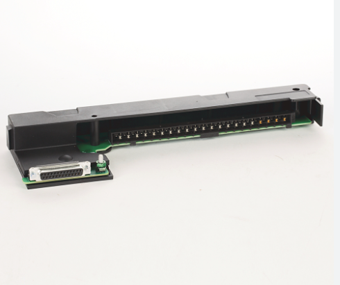 Allen Bradley 1492-CM1771-LA001 Device