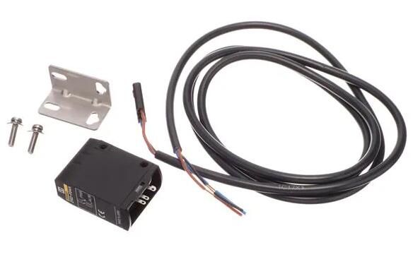 OMRON Z4DF04D Sensor