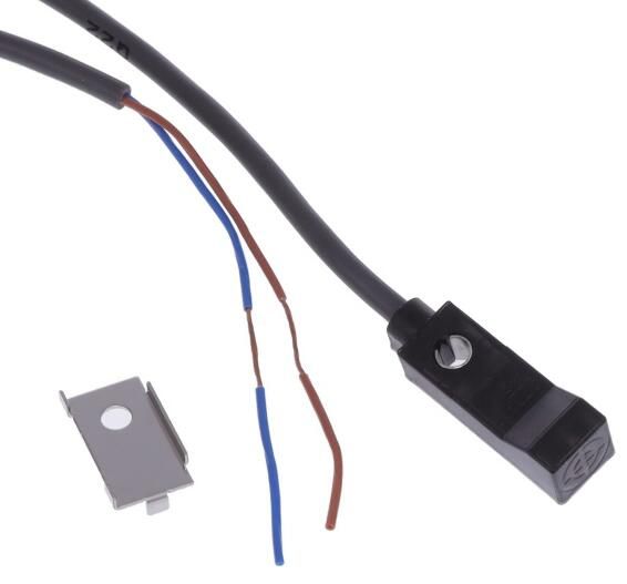 OMRON E2SQ221M Device
