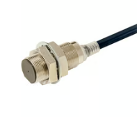 OMRON E2E-X6MC1L8 2M Device