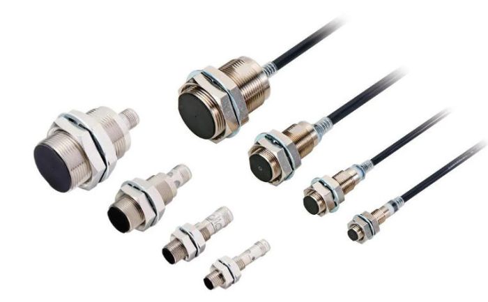 OMRON E2E-X6C312-R 5M Device