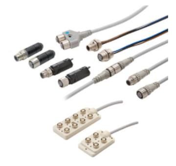 OMRON XS2FM12PUR3S5M Connector