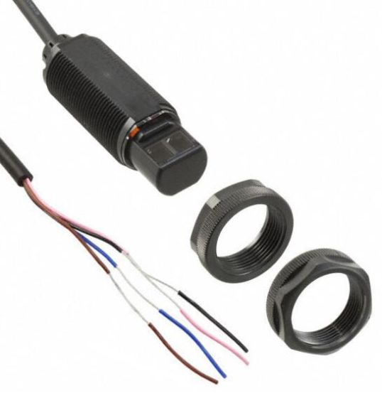 OMRON E3RADN132M Sensor