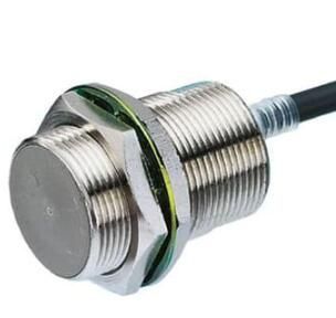 OMRON E2E-X10Y1-Z 2M Sensor
