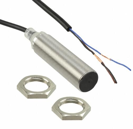 OMRON E2BM18LS08WPC12M Sensor