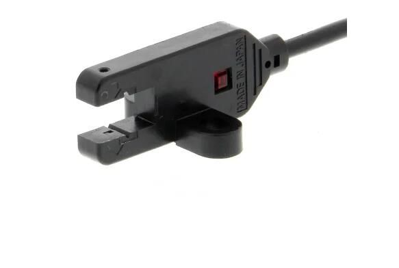 OMRON EESX772R Device