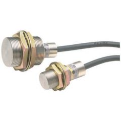 Omron E2E-X7D1-M1G Sensor