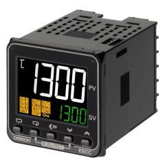 OMRON E5CCQQ3D5M001 Controller