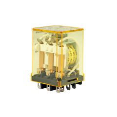 IDEC RR3B-UAC24V Relay