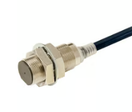OMRON E2E-X5B218-R 2M Device