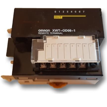 OMRON XWT-OD08-1 Device