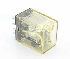 OMRON LY2ZIAC110120 Relay