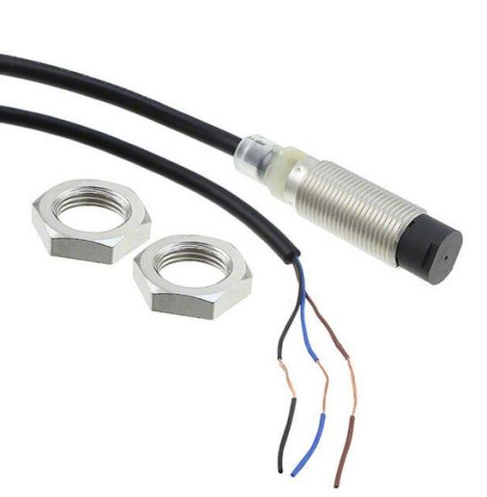 OMRON E2BM18KS05WPB15M Device