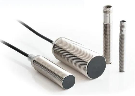 OMRON E2BS08KN04MCB1 Sensor