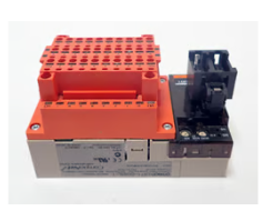 OMRON CRT1-ID08SL-1 Device