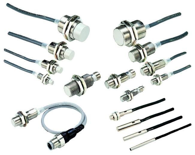 OMRON E2EX5F2M1 Sensor