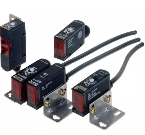 OMRON E3SAD62 Sensor