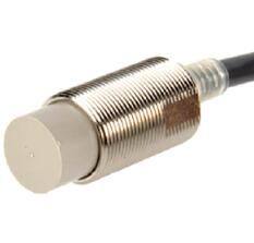 OMRON E2EX10MF1 Sensor