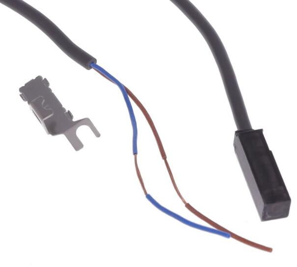 OMRON E2SQ111M Sensor